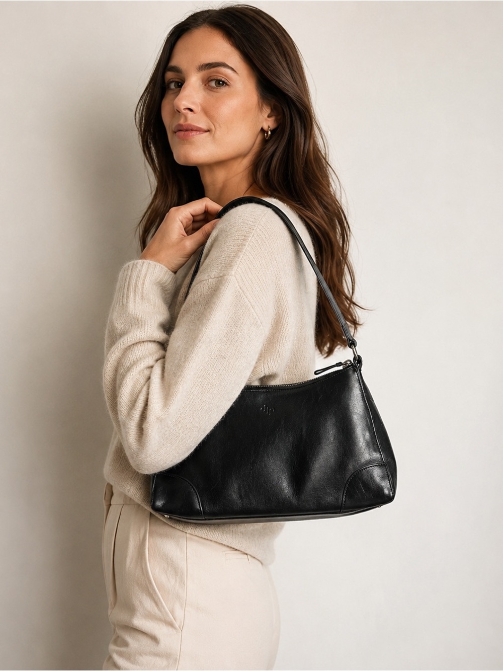 Monsac Originals Y2K Classic Black Leather Shoulder Bag